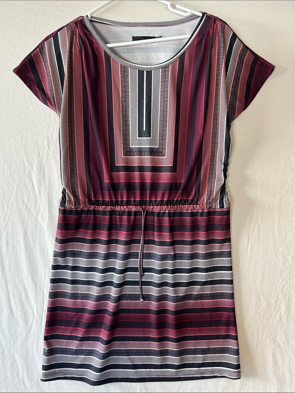 Prana Striped Short-Sleeve Drawstring Waist Dress in Burgundy and Black